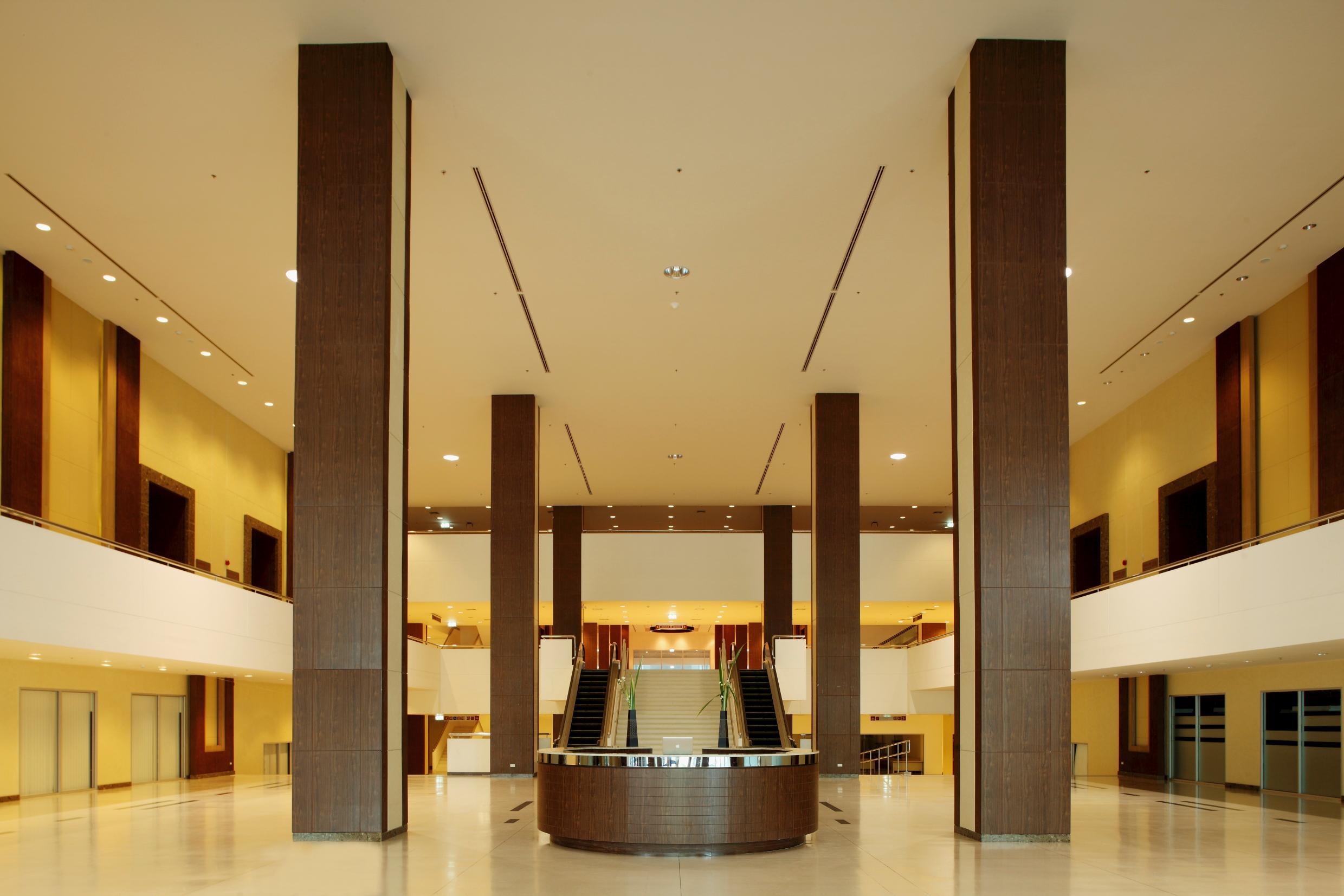 Centara Life Government Complex Hotel & Convention Centre Chaeng Watthana Bangkok Buitenkant foto